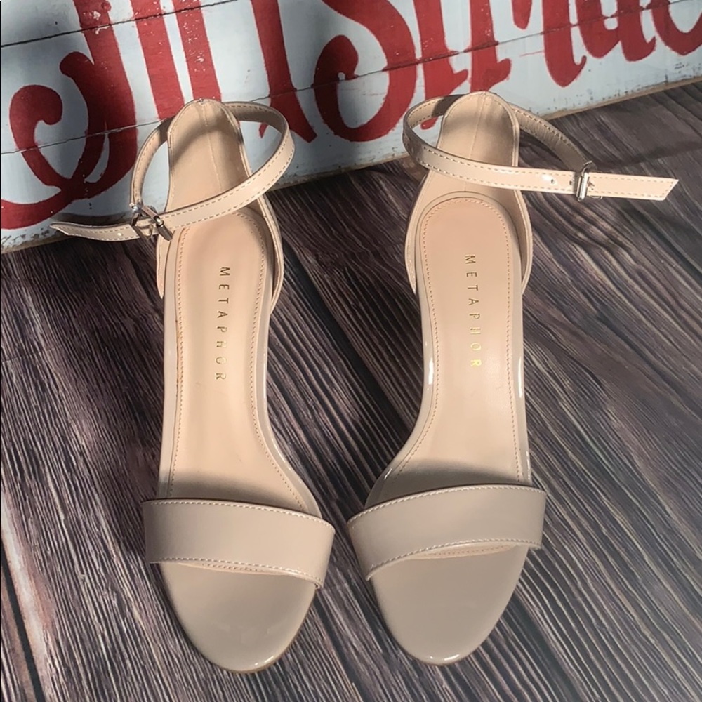Metaphor Women's Talula Dress Sandal - Tan NEW 7
